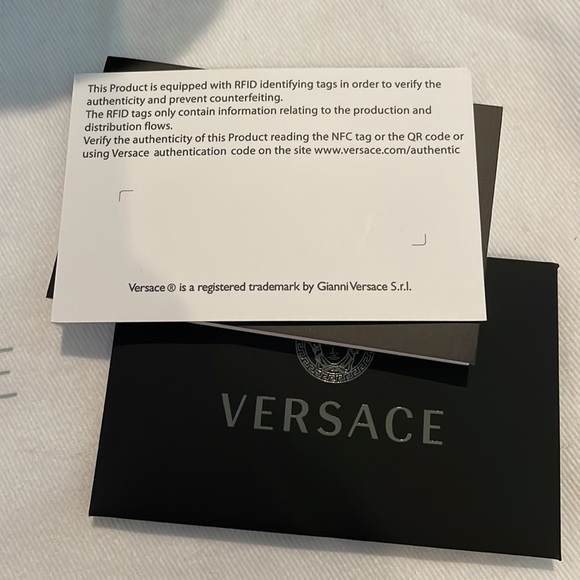 Versace Virtus Camera Bag black leather - Picture 3 of 7